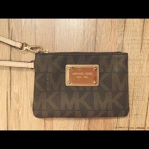 Michael Kors Wristlet